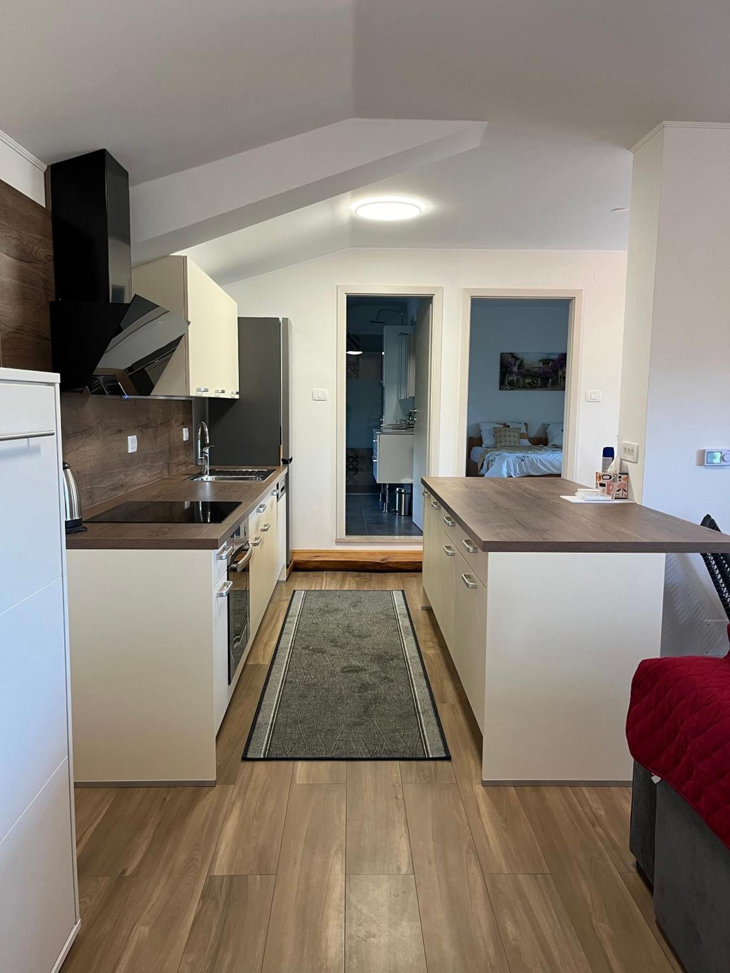 Apartma Pergola Apartment *